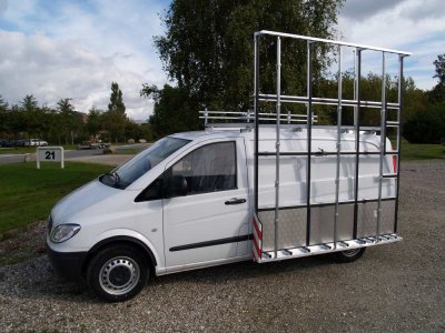 15-van-glassrack.jpg