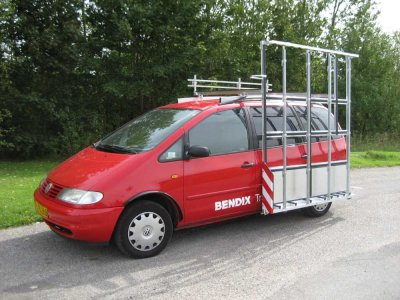 25-van-glassrack.jpg